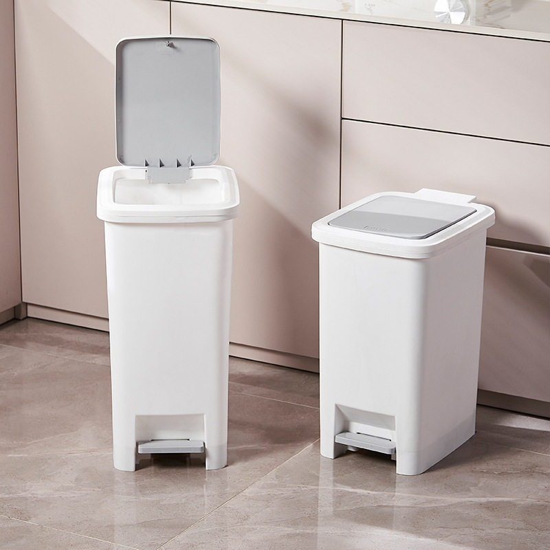 Kante za otpatke na pedale